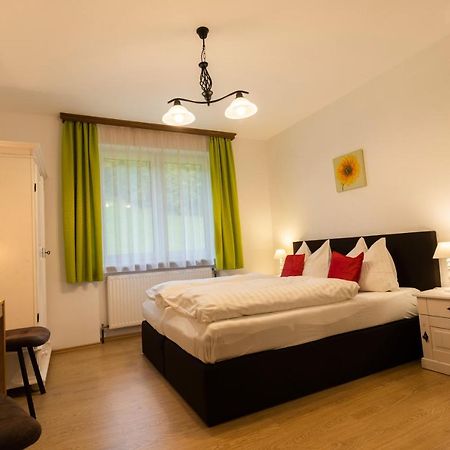 Alpenhotel Ensmann Lassing  Экстерьер фото